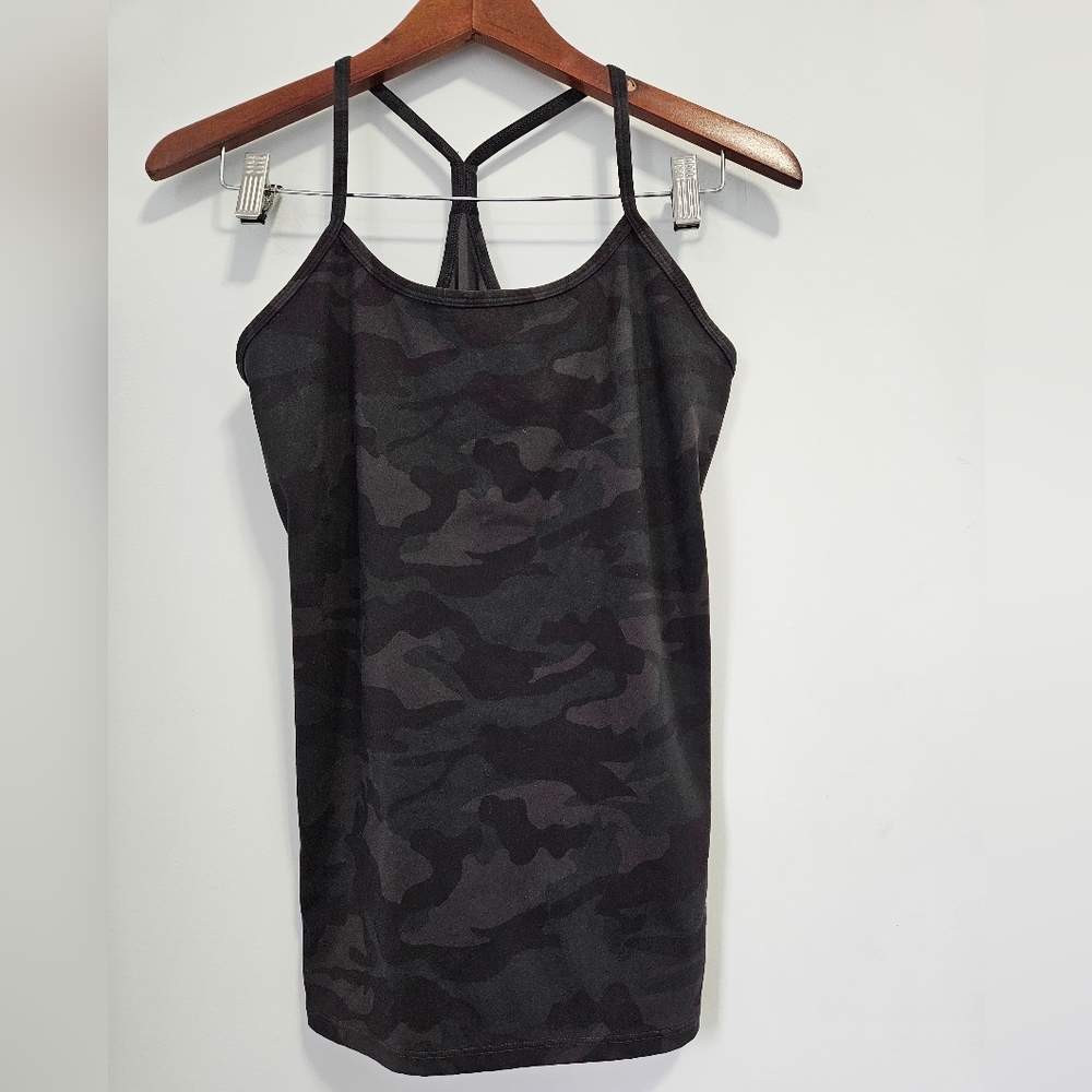🩷Athletic Works Camo Workout Tank - Size US M